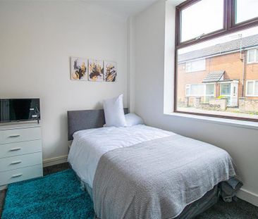 House to rent - Photo 3