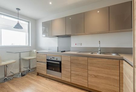 2 bedroom apartment to rent - Photo 2