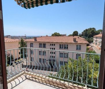 Appartement Aix En Provence - 3 pi�ce(s) - 64.42 m2, - Photo 6