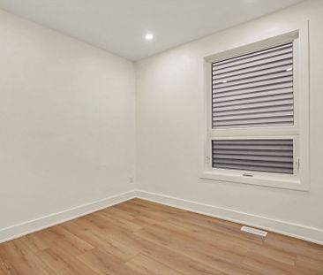 For Lease - 617 Clinton Street Unit# Main, Toronto, Ontario - Photo 3
