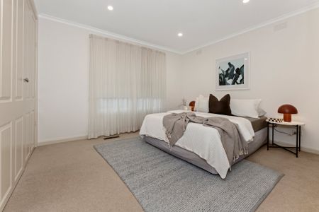 Spacious 4 Bedroom Family Home with Great Living Zones! - Photo 5