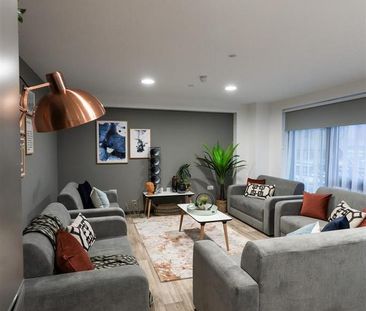 1 bedroom in a flat share to rent - Photo 1