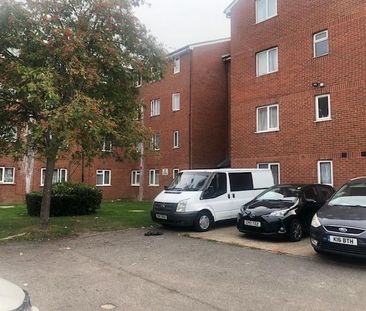 2 bedroom flat to rent - Photo 6