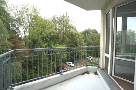 Sanierte 2-Raum-Wohnung mit Balkon in Schedewitz - Photo 3