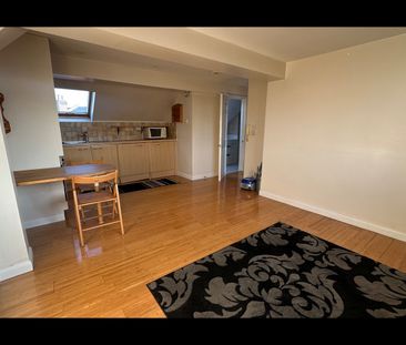 1 Bed Flat, London, NW2 - Photo 1