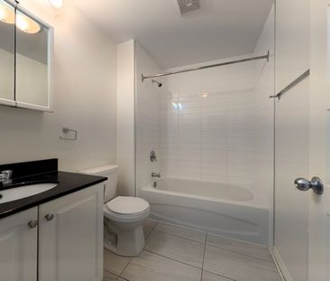 Rue Jeanne-Mance, H2X 2J8, Montréal - Photo 6