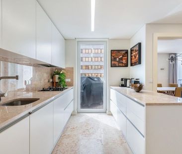 4 room luxury Apartment for rent in Lisbon, Portugal - Photo 5