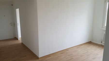 3-Zimmer-Wohnung mit modernisiertem Bad - Foto 3