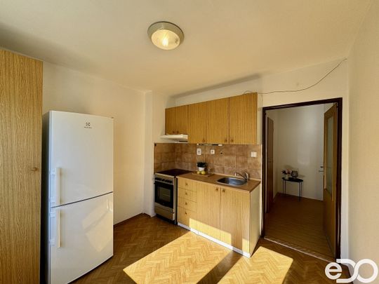 Pronájem bytu 1+1 31 m² - Photo 1