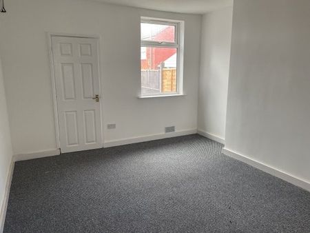 Howard Road, Mansfield, NG18, Property for rent - Photo 2