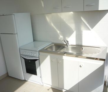 Location Appartement 1 pièce 34m² CLERMONT FERRAND 63000 - Photo 2