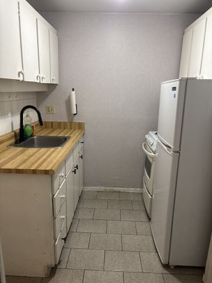 For Lease - 1061 Bathurst Street Unit# 1, Toronto, Ontario - Photo 1