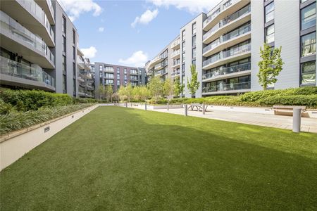 Hawthorne Crescent, Greenwich Peninsula, SE10, London - Photo 5