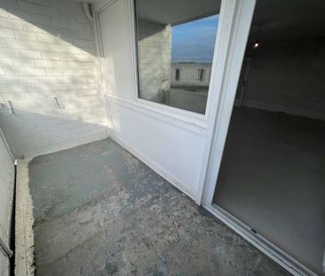 1-Zimmer Wohnung mit Balkon sucht Mieter mit Spa&szlig; am renovieren! - Photo 2