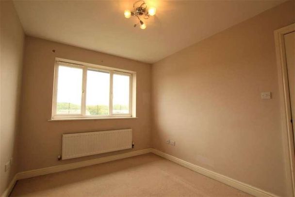 Ironstone Drive, Chapeltown, Sheffield, S35 - Photo 1