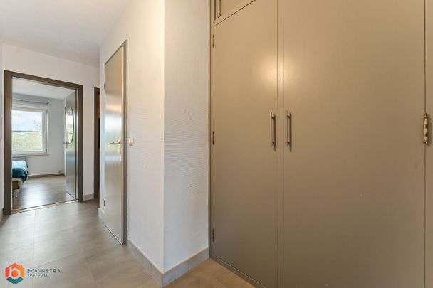 Appartement met 2 slpkrs, garage en leuke tuin in Koningshooikt - Foto 1