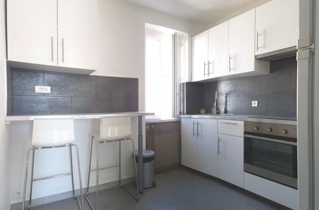 maison 4 pièces 70m2 MARSEILLE 9EME 865 euros - Photo 2