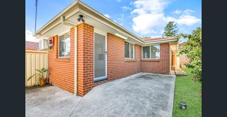 3 BEDROOMS GRANNY AT CONVENIENT LOCATION! - Photo 4