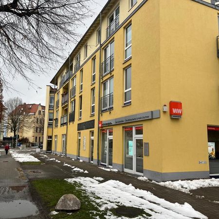 Striesen: großzügige 2-Zimmer-Wohnung, die EBK kann erworben werden - Photo 3