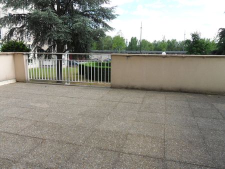 Location Appartement 2 Pièces 51 m² - Photo 3