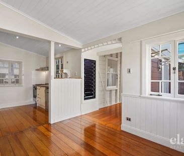 Character, Charm & Inner-City Convenience in Kangaroo Point - Photo 6