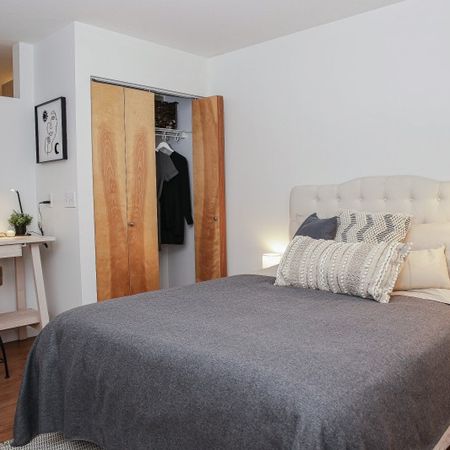 Windsor Park Lofts - Photo 3