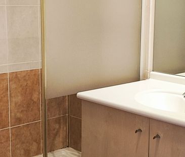 Appartement à louer 2 pièces • 41,89 m2 Marignane - Photo 6