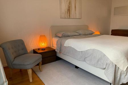 Beau duplex meublé 3 chambres avec terrasse + 1 parking - Photo 5