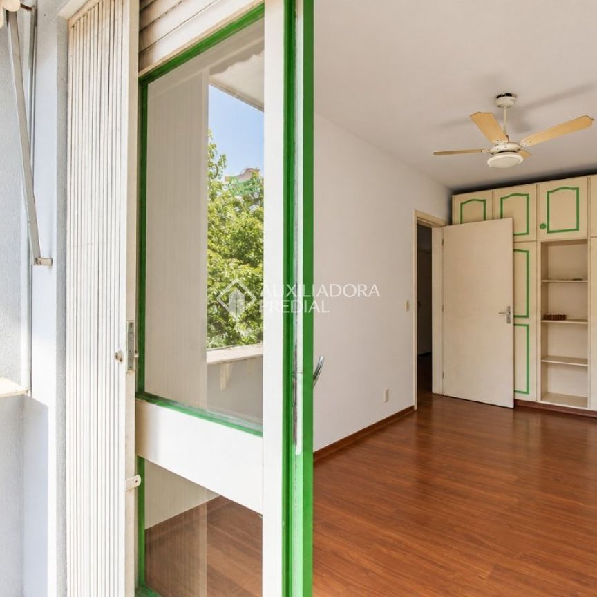 Apartamento com 2 quartos e 63m² para alugar em Boa Vista, Porto Alegre. - Photo 1