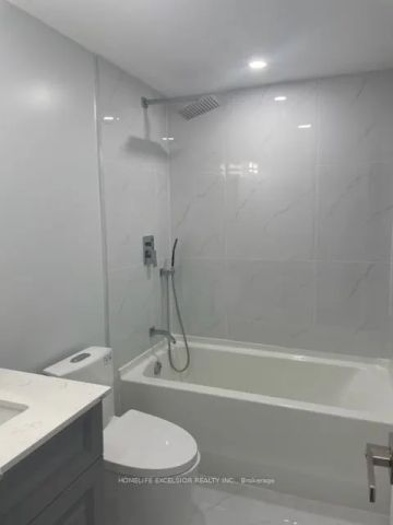 57 Phillip Avenue #Lower - Photo 5