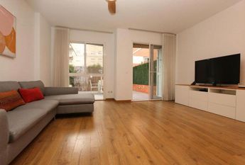 5 room luxury House for rent in Paterna, Spain