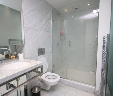 Fairmont Avenue, London, E14 flat to rent - Photo 1