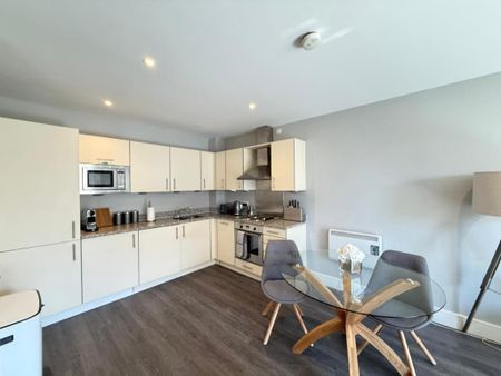 1 bedroom apartment to rent - Photo 5