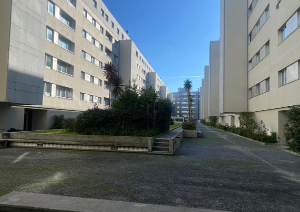 Fantástico Apartamento T2 para Arrendamento em Matosinhos