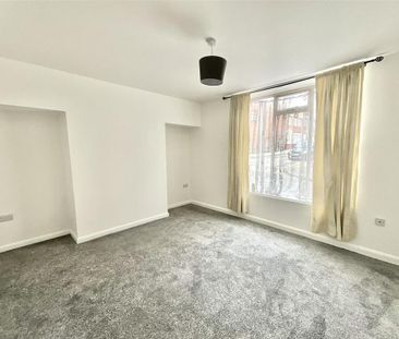 1 bedroom property to rent - Photo 2