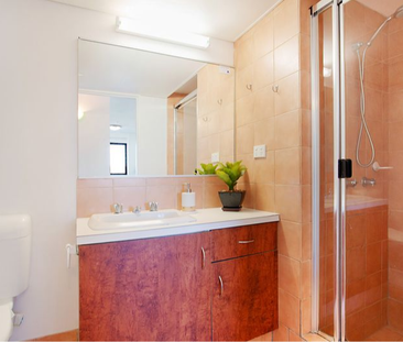 Unit 38, 1941 Gold Coast Highway, Burleigh Heads, QLD - Photo 3