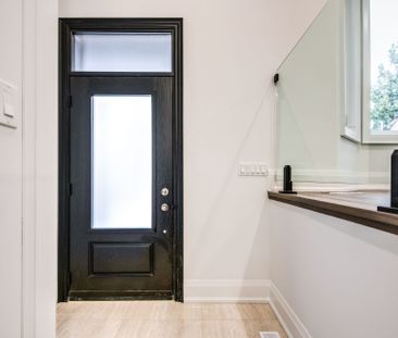 For Lease - 195 Danforth Road, Toronto, Ontario - Photo 6