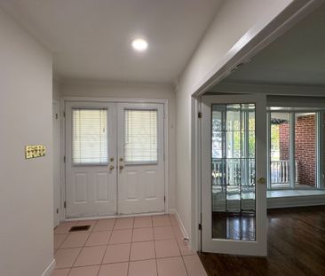 For Lease - 1252 Mont Clair Drive Unit# Main Floor, Oakville, Ontario - Photo 1