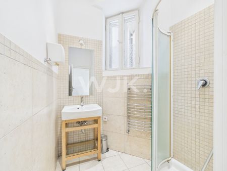 Warszawa, Śródmieście, Chmielna - Photo 3