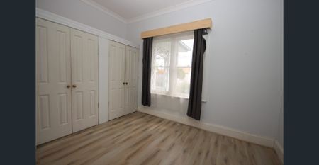 Fresh Three Bed Home in Convenient Location - Photo 3