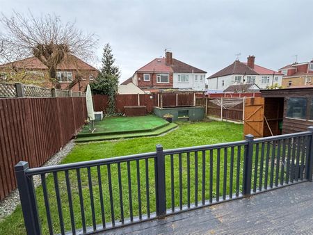 Chorlton Grove, Wallasey Village, 3 bedroom, House - Semi-Detached - Photo 5