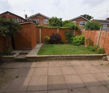 3 bedroom terraced house to rent - Photo 5