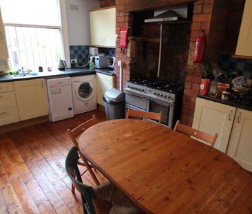 Hessle Avenue, Hyde Park, LS6 1EF, Leeds - Photo 5