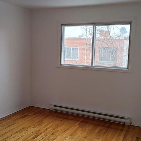 11355 Av. Hébert - Photo 1