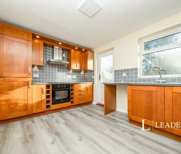 3 bedroom house to rent Mallard Way, IP2 - Photo 5