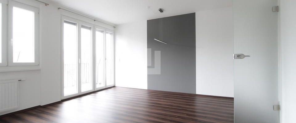 WINDISCH Immobilien - Gemütliche 2-Zi. Wohnung mit Lift und EBK - zentral in Erding! - Photo 1