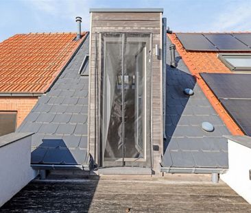 Rijwoning met 3 slpk, gezellige koer, centrum - Photo 5