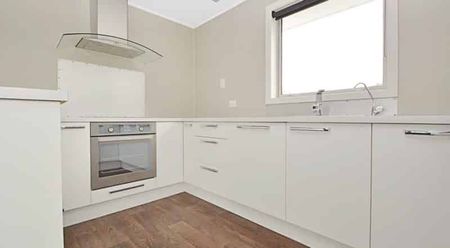 Windsor Invercargill- 3 Bedrooms - Photo 2