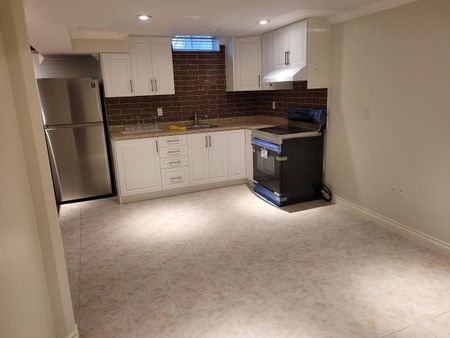 For Lease - 2524 Banfield Road Unit# Bsmnt, Mississauga, Ontario - Photo 3