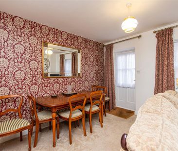 3 bed House To Let - Photo 4